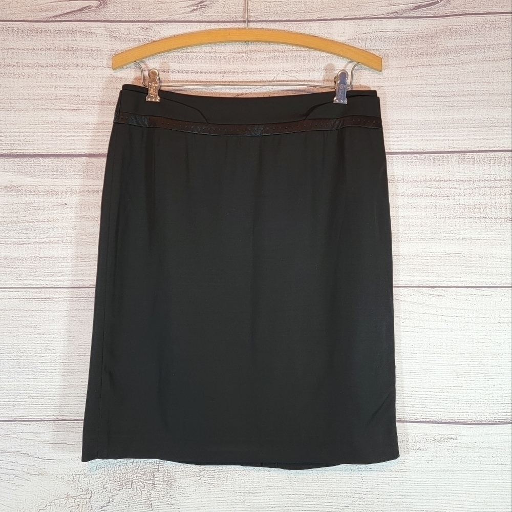 𝅺Minimum Pencil Skirt Black